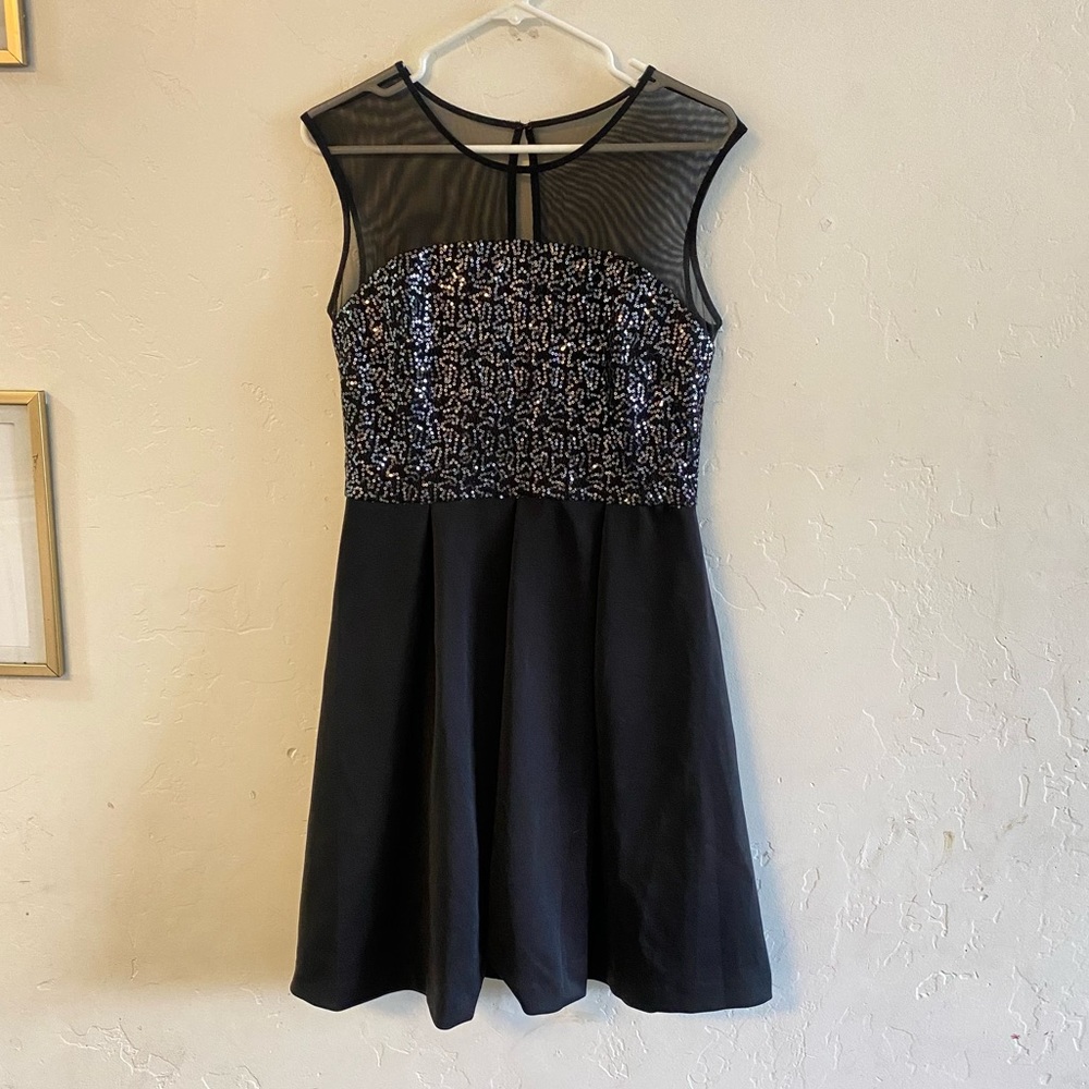 SD Collection Black Mesh & Sequined Formal Dress Size 6